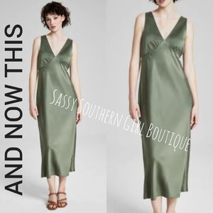 ⭐🆕 And Now This For Macy's Oregano Green Dress
